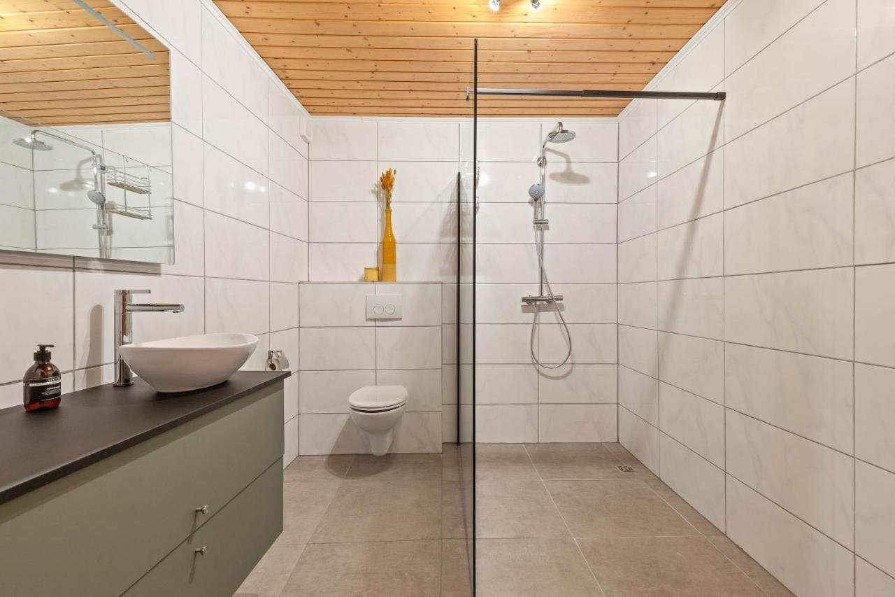 Appartement Haus Blaue Traube mit moselblick und privat terrasse à Ediger-Eller Extérieur photo