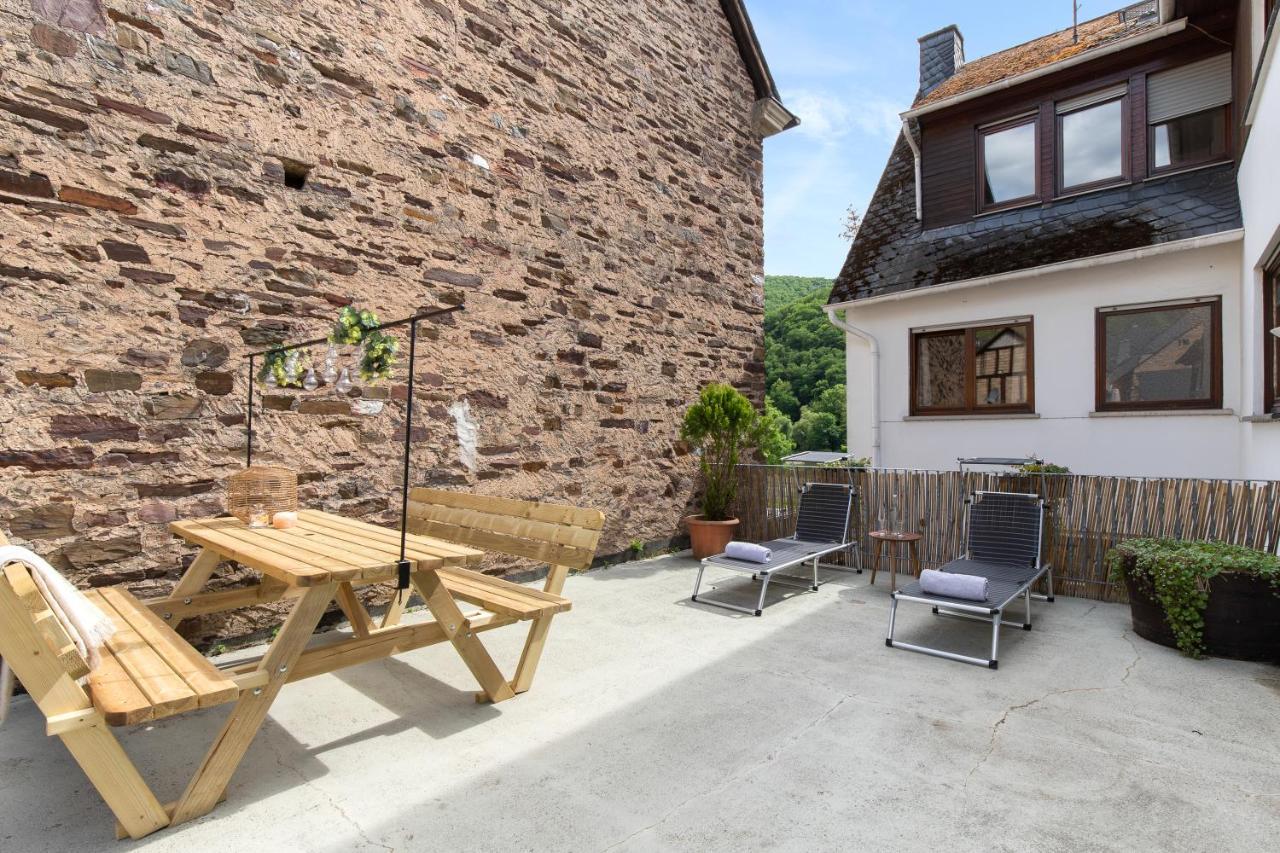 Appartement Haus Blaue Traube mit moselblick und privat terrasse à Ediger-Eller Extérieur photo