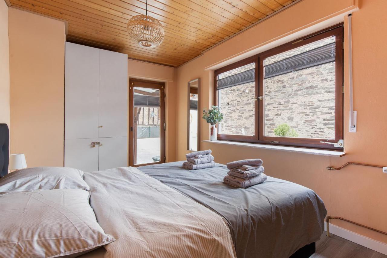 Appartement Haus Blaue Traube mit moselblick und privat terrasse à Ediger-Eller Extérieur photo