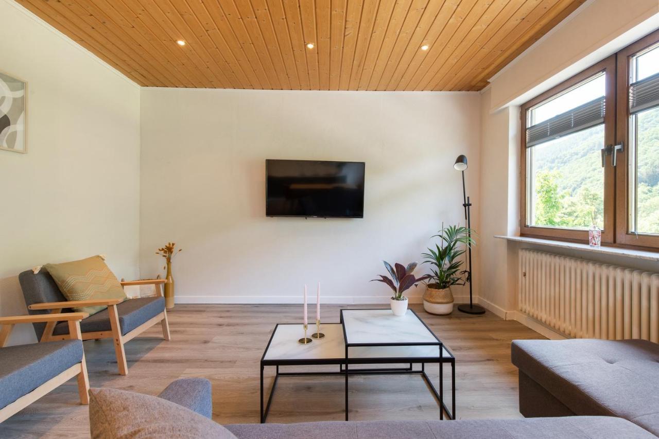Appartement Haus Blaue Traube mit moselblick und privat terrasse à Ediger-Eller Extérieur photo