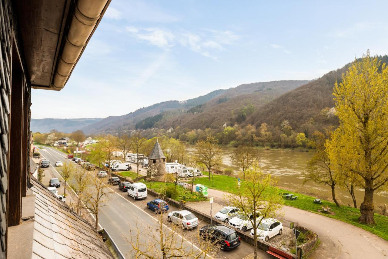Appartement Haus Blaue Traube mit moselblick und privat terrasse à Ediger-Eller Extérieur photo